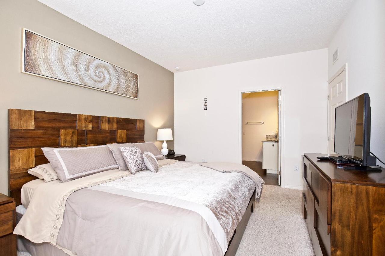 Great And Practical Townhouse In Gated Community, Sleeps 6 10 Min To Disney! Orlando Esterno foto