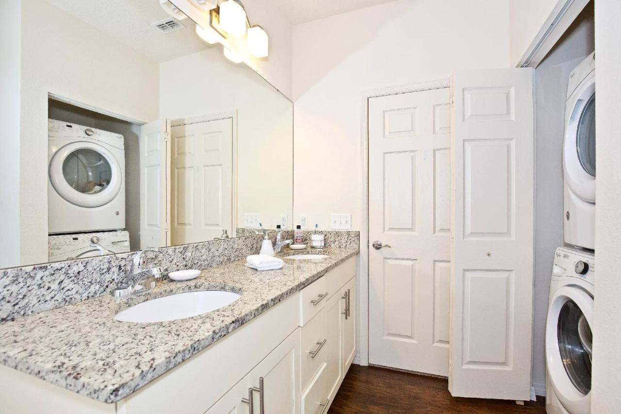 Great And Practical Townhouse In Gated Community, Sleeps 6 10 Min To Disney! Orlando Esterno foto