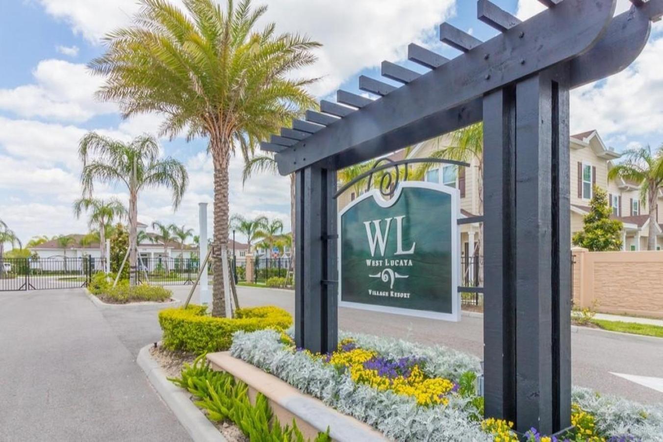 Great And Practical Townhouse In Gated Community, Sleeps 6 10 Min To Disney! Orlando Esterno foto