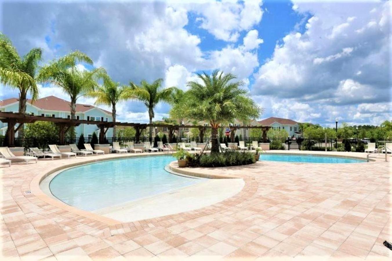 Great And Practical Townhouse In Gated Community, Sleeps 6 10 Min To Disney! Orlando Esterno foto